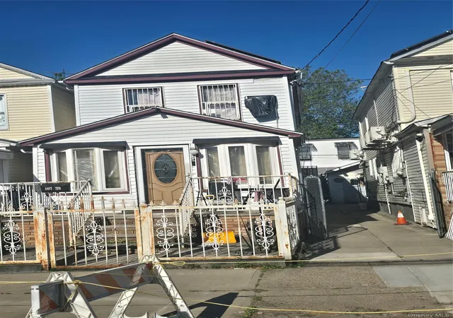 5th image of 10738 120Th St, South Richmond Hill, NY 11419 | MLS# 1009830