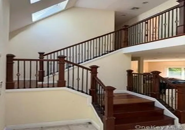 Photo 3 of Single family home for sale at 1117 Cedar Ridge Rd, Oyster Bay, NY 11771 | MLS# 1009840 | Listing updated on 2026-06-10