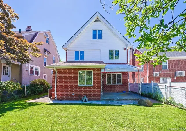 Photo 1 of Single family home for sale at 3325 149th Place, New York, NY 11354 | MLS# 1009860 | Listing updated on 2026-09-15
