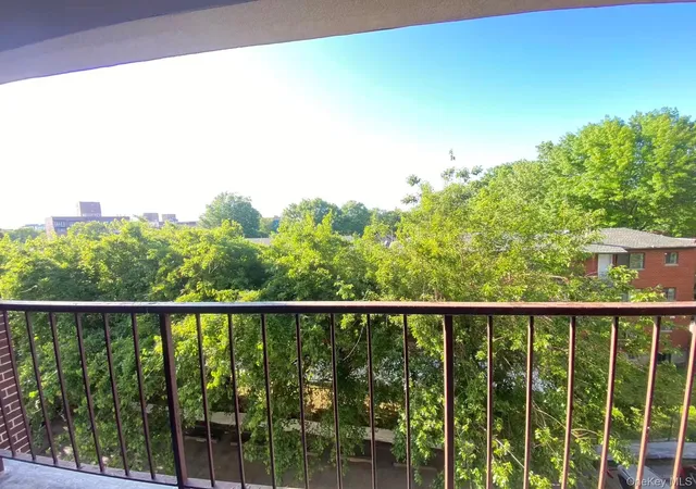 8th image of 14055 34th Ave #3E, Flushing, NY 11354 | MLS# 1009867