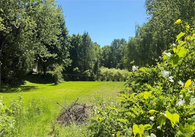 Photo 3 of Single family home for sale at 1588 Route 212, Saugerties, NY 12477 | MLS# 1009893 | Listing updated on 2026-06-06