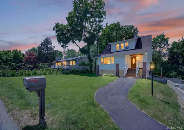 Homes for sale in Hyde Park, NY | 7 Walnut St, Hyde Park, NY 12601 | MLS# 1009916
