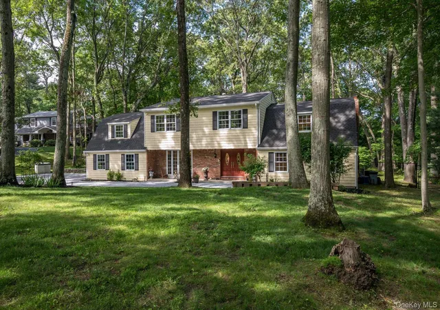 1st image of 33 Bob O Link Ln, Northport, NY 11768 | MLS# 1009920