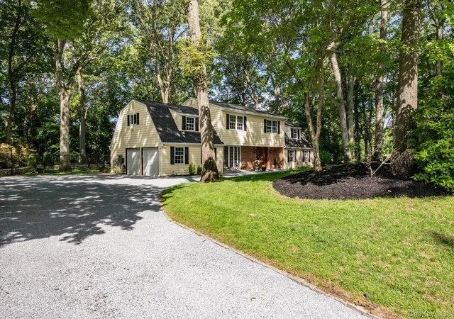 2nd image of 33 Bob O Link Ln, Northport, NY 11768 | MLS# 1009920