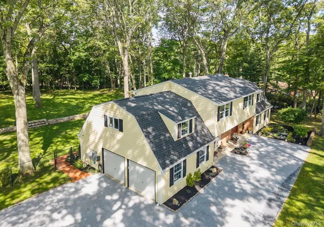 3rd image of 33 Bob O Link Ln, Northport, NY 11768 | MLS# 1009920