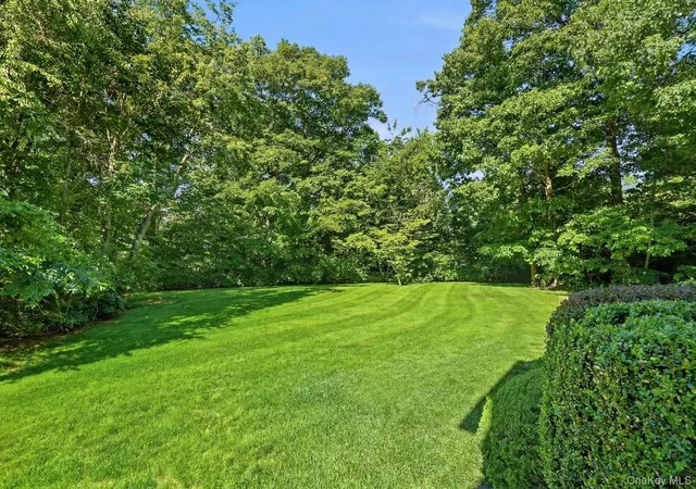 3rd image of 4 Briar Ridge Ln, Putnam Valley, NY 10579 | MLS# 1009923
