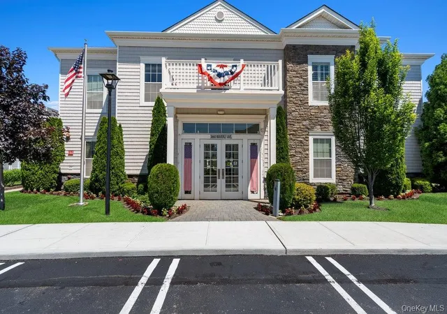 46th image of 54 Spring Dr, Hempstead, NY 11783 | MLS# 1009935
