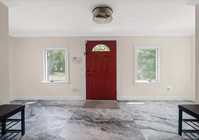 3rd image of 59 Franklin Pl, North Hempstead, NY 11023 | MLS# 1009937