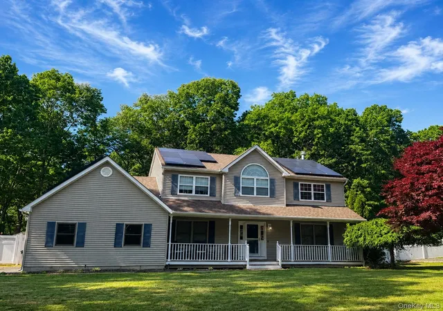 Photo 2 of Sale Pending at 27 4th Avenue, Rocky Point, NY 11778 | MLS# 1009954 | Listing updated on 2026-07-17