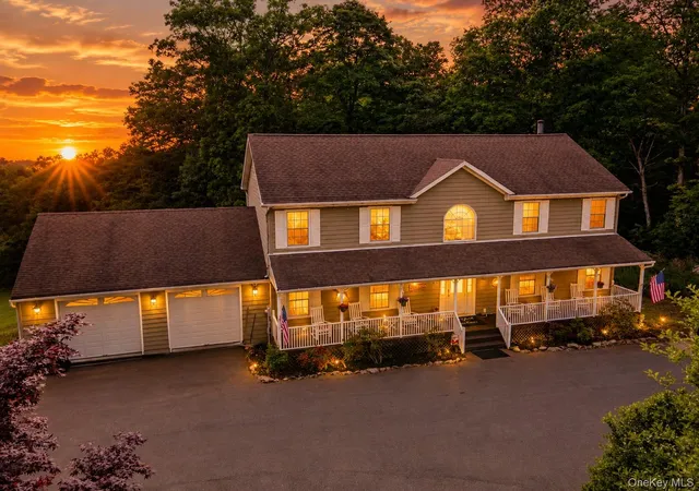 Homes for sale in Monroe, NY | 181 Penaluna Rd, Monroe, NY 10950 | MLS# 1009971