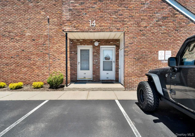 3rd image of 14 Ivy St #1A, Oyster Bay, NY 11735 | MLS# 1009975