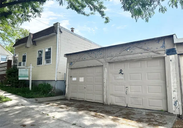 Photo 3 of House for sale at 6538 51st Road, Woodside, NY 11377 | MLS# 1010002 | Listing updated on 2026-06-23