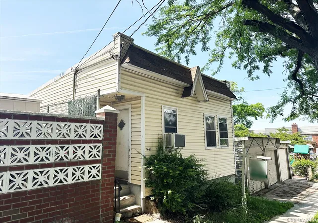 Photo 4 of House for sale at 6538 51st Road, Woodside, NY 11377 | MLS# 1010002 | Listing updated on 2026-06-23