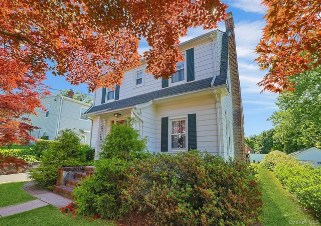 Homes for sale in Ossining, NY | 16 Sherwood Ave, Ossining, NY 10562 | MLS# 1010005