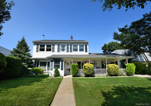 Photo 2 of Sale Pending at 15 Hilltop Rd, Hempstead, NY 11756 | MLS# 1010045 | Listing updated on 2026-08-08