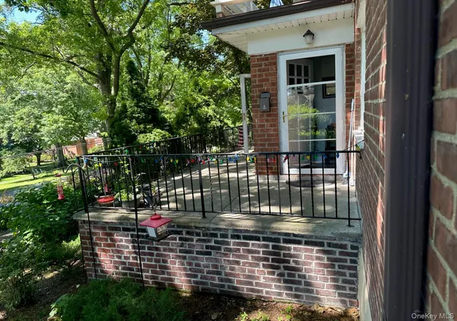 Homes for sale in Greenburgh, NY | 193 S Buckhout Street, Greenburgh, NY 10533 | Houzeo