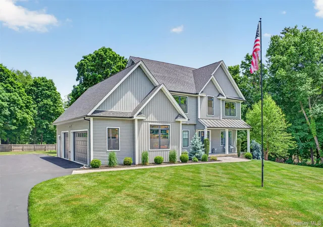 Photo 2 of Sale Pending at 268 Lake Rd, New Windsor, NY 12577 | MLS# 1010058 | Listing updated on 2026-09-14