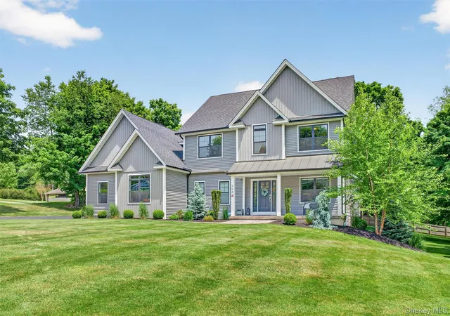 Photo 3 of Sale Pending at 268 Lake Rd, New Windsor, NY 12577 | MLS# 1010058 | Listing updated on 2026-09-14