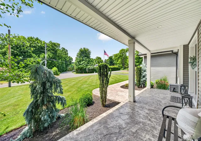 Photo 4 of Sale Pending at 268 Lake Rd, New Windsor, NY 12577 | MLS# 1010058 | Listing updated on 2026-09-14