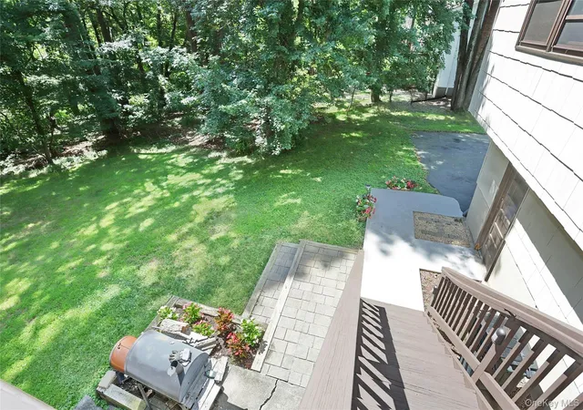 43rd image of 150 Schweizer Ln, Clarkstown, NY 10954 | MLS# 1010071