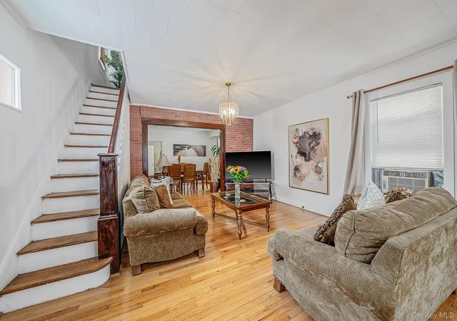Photo 4 of Sale Pending at 9320 92nd Avenue, Woodhaven, NY 11421 | MLS# 1010078 | Listing updated on 2026-07-18