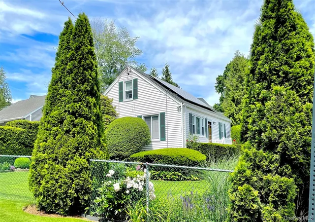 Homes for sale in Rye Town, NY | 11 Brook Rd, Rye Town, NY 10573 | MLS# 1010086