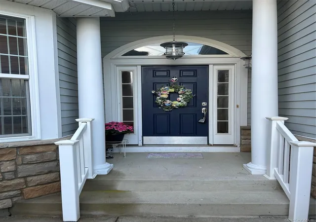 Photo 2 of Single family home for sale at 56 Foxglove Row, Riverhead, NY 11901 | MLS# 1010096 | Listing updated on 2026-08-06