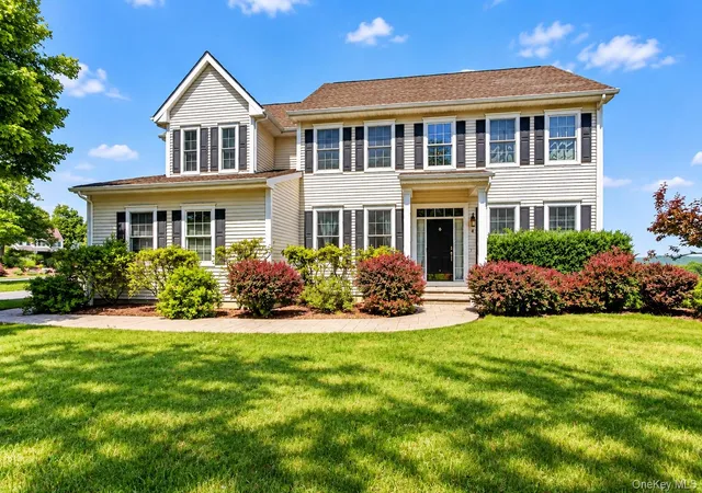 Photo 3 of Single family home for sale at 4 Augusta Ct, Monroe, NY 10950 | MLS# 1010099 | Listing updated on 2026-09-24