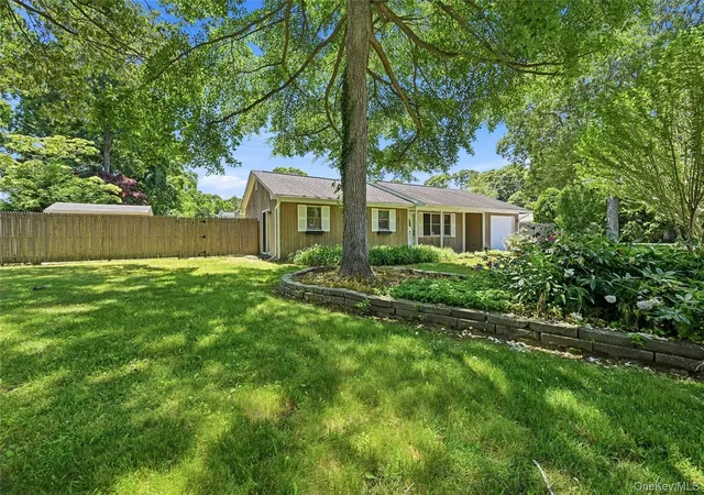 2nd image of 10 Twin Pine Ln, Brookhaven, NY 11934 | MLS# 1010100