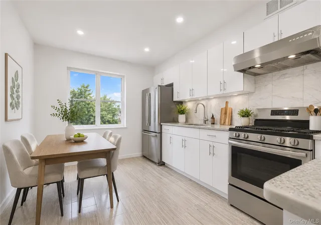 Photo 3 of Condo for sale at 2909 137th Street #2K, Flushing, NY 11354 | MLS# 1010102 | Listing updated on 2026-06-11