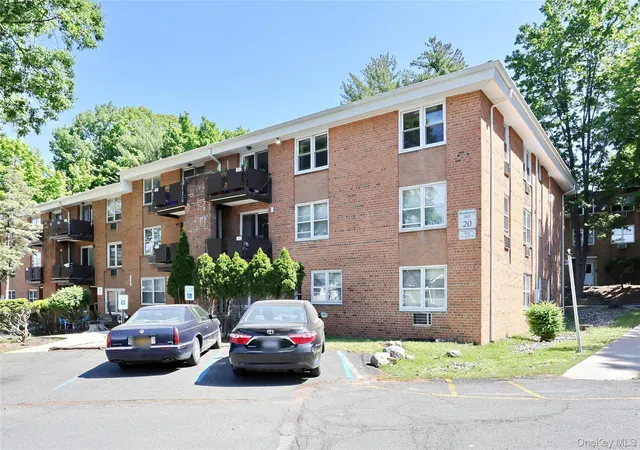 2nd image of 202 Kearsing Pkwy, Monsey, NY 10952 | MLS# 1010122