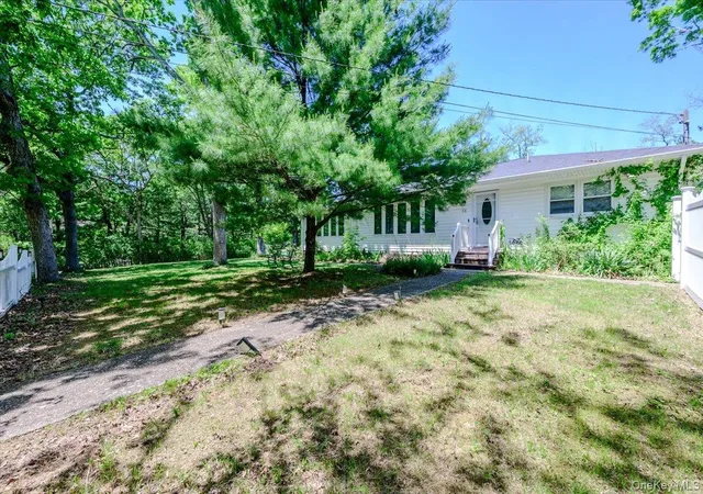 2nd image of 53 Ehrhardt Wy, Islandia, NY 11749 | MLS# 1010162