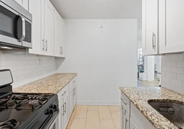 5th image of 139-15 83rd Ave, New York City, NY 11238