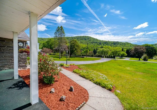 Photo 4 of Sale Pending at 253 Rockland Rd, Rockland, NY 12776 | MLS# 1010176 | Listing updated on 2026-08-18