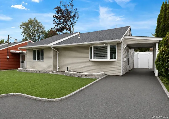 Homes for sale in Glen Cove, NY | 40 Southridge Dr, Glen Cove, NY 11542 | MLS# 1010179