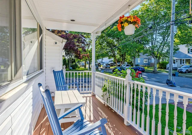 3rd image of 162 N Elm St, Massapequa, NY 11758 | MLS# 1010208