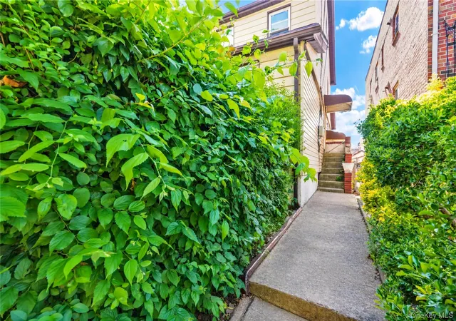 Photo 2 of Sale Pending at 61 20 156th Street, Flushing, NY 11367 | MLS# 1010232 | Listing updated on 2026-08-16