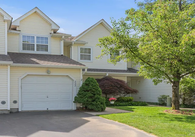 4th image of 222 Erik Dr, East Setauket, NY 11733 | MLS# 1010246