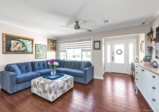 3rd image of 146 Saint Marks Pl, Oyster Bay, NY 11758 | MLS# 1010250