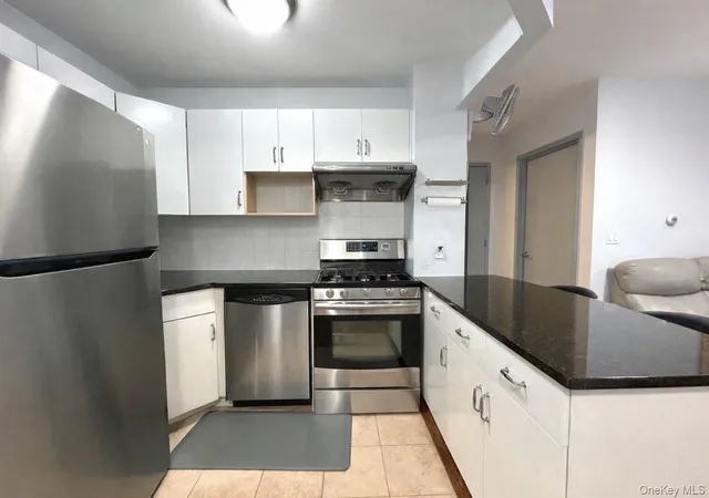 5th image of 7836 46th Ave, New York, NY 11373
