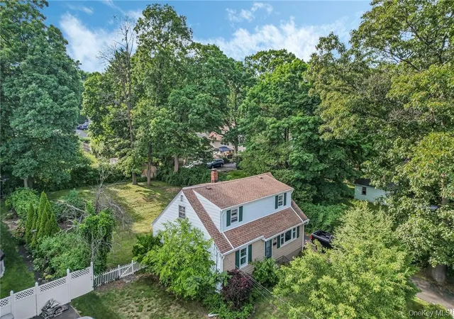 Homes for sale in Clarkstown, NY | 7 S Park Ave, Clarkstown, NY 10954 | MLS# 1010292