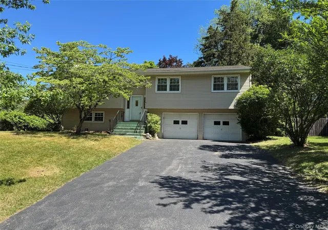 Photo 1 of Sale Pending at 11 Lynbrook Rd, Poughkeepsie, NY 12603 | MLS# 1010296 | Listing updated on 2026-08-13