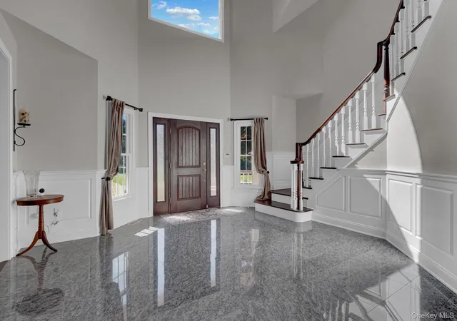 2nd image of 18 Cedar Ln, Brookhaven, NY 11733 | MLS# 1010353