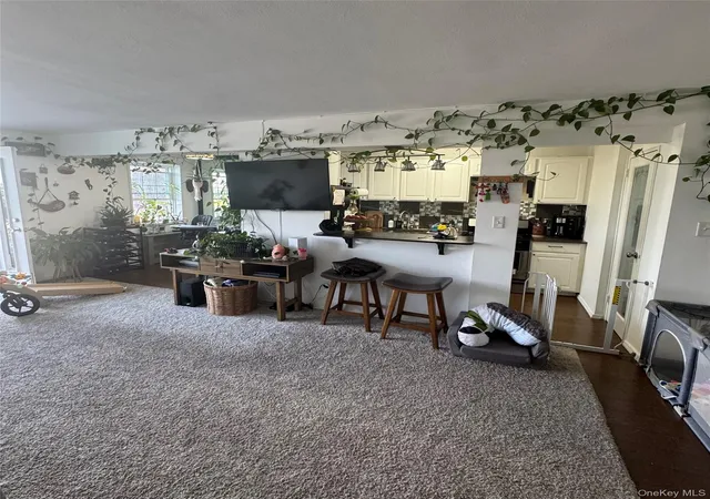 5th image of 14930 88th St, New York, NY 11414