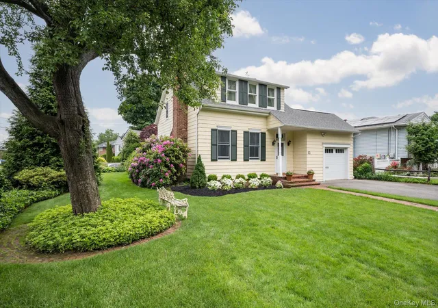 Homes for sale in North Hempstead, NY | 63 Cedar Rd, North Hempstead, NY 11590 | MLS# 1010392