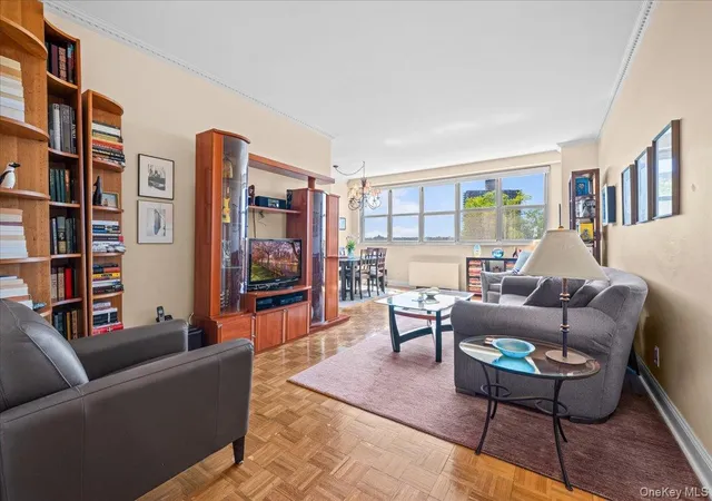 House for sale at 555 Kappock St #2T, Bronx, NY 10463 | MLS# 1010394 | Listing updated on 2026-10-28