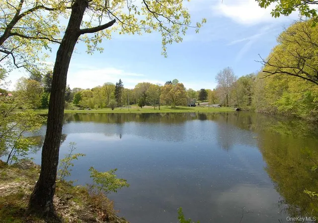 2nd image of 18 Plattekill Rd, Marlboro, NY 12542 | MLS# 1010430