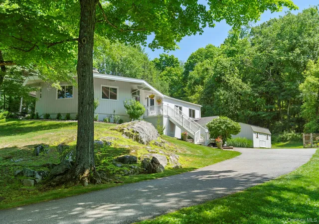 Homes for sale in North Salem, NY | 12 Raymond Rd Rd, North Salem, NY 10560 | MLS# 1010451