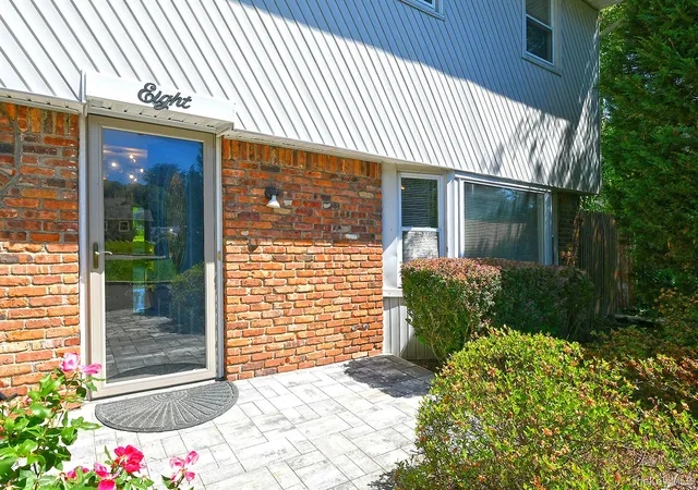 4th image of 8 Foothill Ln, East Northport, NY 11731 | MLS# 1010456