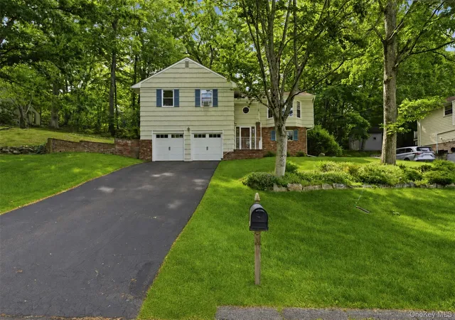 Homes for sale in Yorktown, NY | 3508 Campfire Rd, Yorktown, NY 10598 | MLS# 1010483